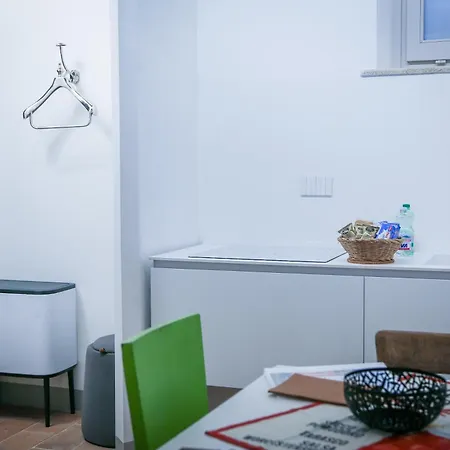 Apartment Tuscanylettings