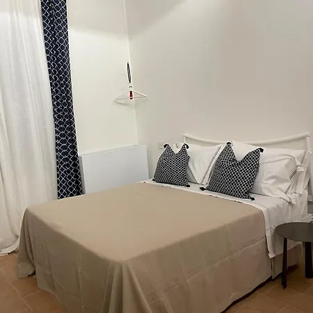 Apartment Tuscanylettings